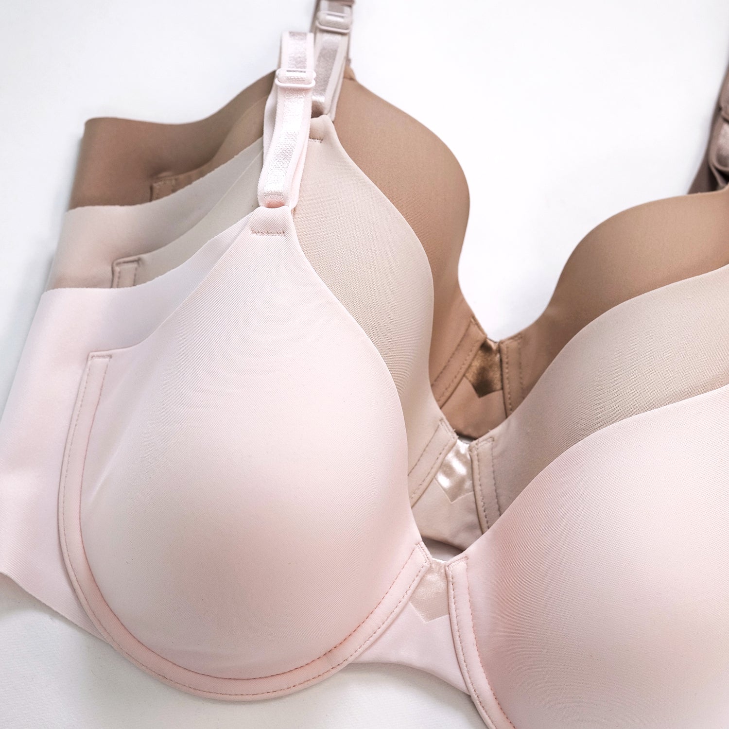 BRAオリジ71年！Mas Que Nada〜！ Claudia/Same Olga by Warners No Side Effects® Underwire T-Shirt Bra